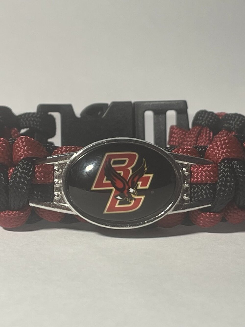 Boston College Eagles NCAA Paracord Bracelet NEW